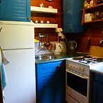 Drewniany Bb Nad Rzeka بيت خشبي