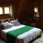 Drewniany Bb Nad Rzeka بيت خشبي Powrożnik