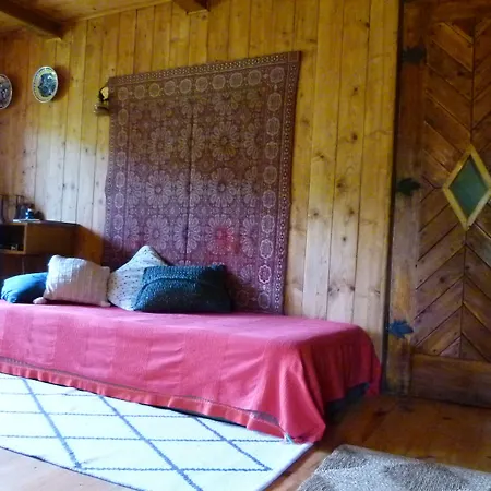 Drewniany Bb Nad Rzeka * Powrożnik