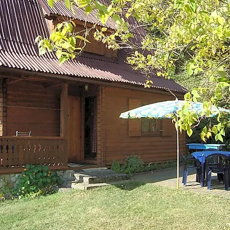 Drewniany Bb Nad Rzeka Powrożnik