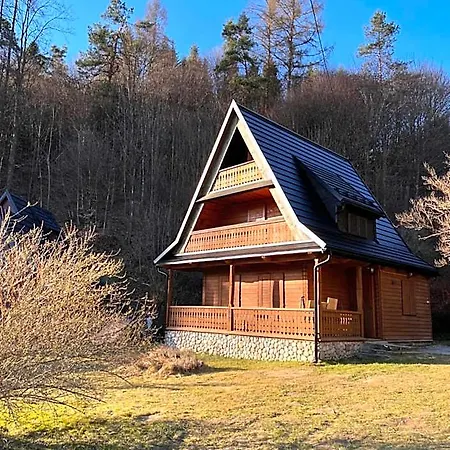 Drewniany Bb Nad Rzeka * Powrożnik